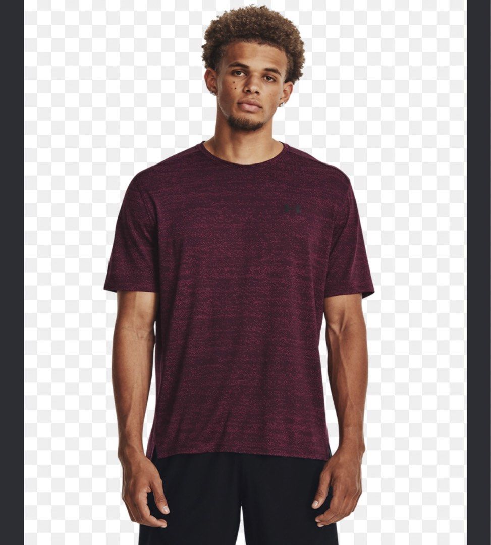 Under Armour Shirt (Category: Tshirts & Polo Shirts ) located in Manila. Submitted by raremountain00 (Listing ID 1467157496, Image 2). Description: Authentic Like new condition No issue.