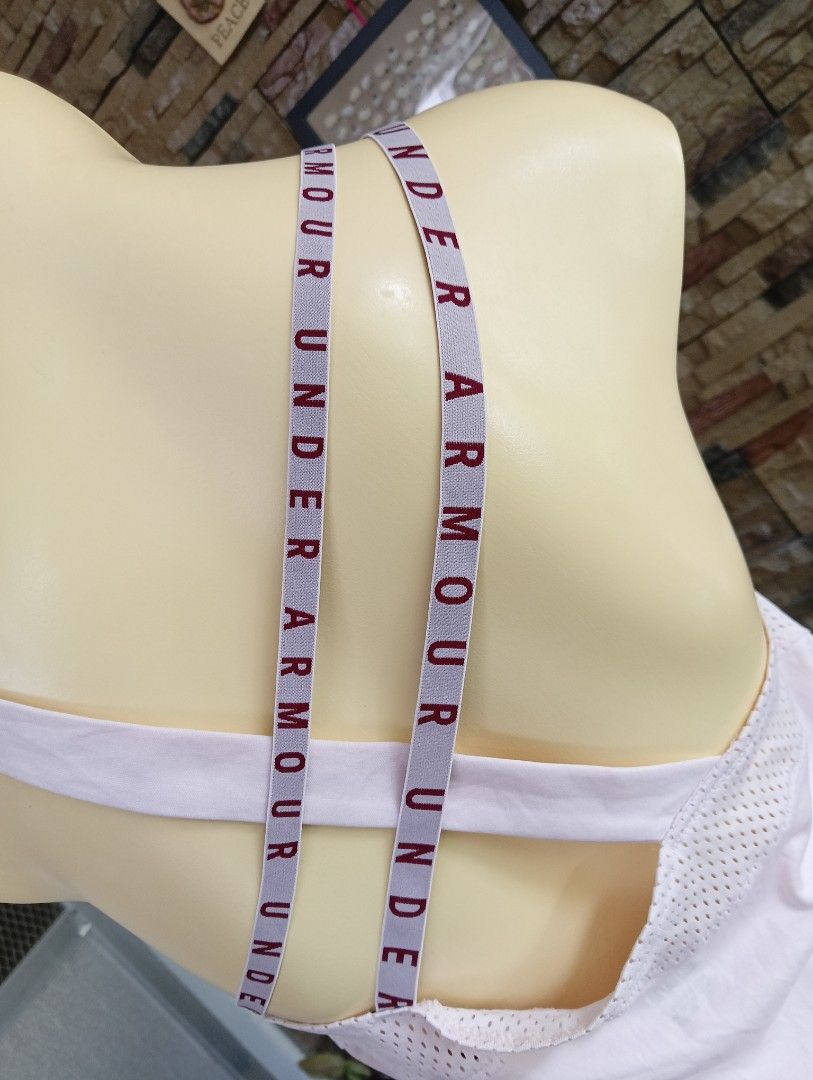 Under Armour Tank Top (Category: Activewear) located in Rizal. Submitted by timeless_shop (Listing ID 1467013869, Image 3). Description: 🔥 ORIGINAL Under Armour Light Pink Tank Top - Cross Back ✨ 📏 Width: 15 inches lay flat 📏 Length: 25 inches 👗 Size: Medium 🎨 Color: Light Pink / White Pink - pastel, ang fresh! ✂️ Style: Tank Top - Criss Cross Back, mesh detailing! 💯 Condition: 9.8/10 Good Condition - Like New! ✨ 🎨 Color Rate: 9.8/10 - Buo