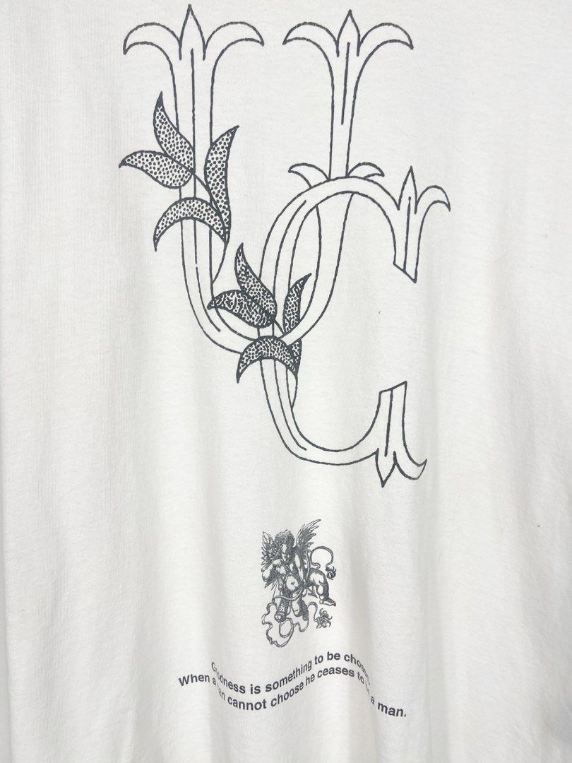 Undercover Floral UC Logo (Category: Tshirts & Polo Shirts ) located in Bacolod City. Submitted by nodaysoff (Listing ID 1467078538, Image 3). Description: Undercover Floral UC Logo Shirt - Authentic Measures: Large | 23x29 Excellent condition No flaws ₱1,280.