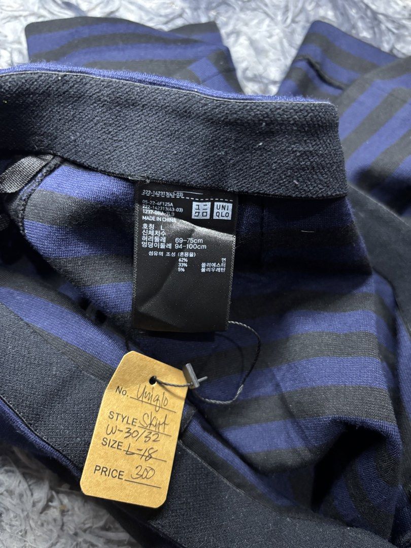 Uniqlo (Category: Skirts) located in Legazpi City. Submitted by thesource052 (Listing ID 1467163873, Image 3). Description: UNIQLO SKIRT COTTON 28-30-32 L:18” Good as new 200.