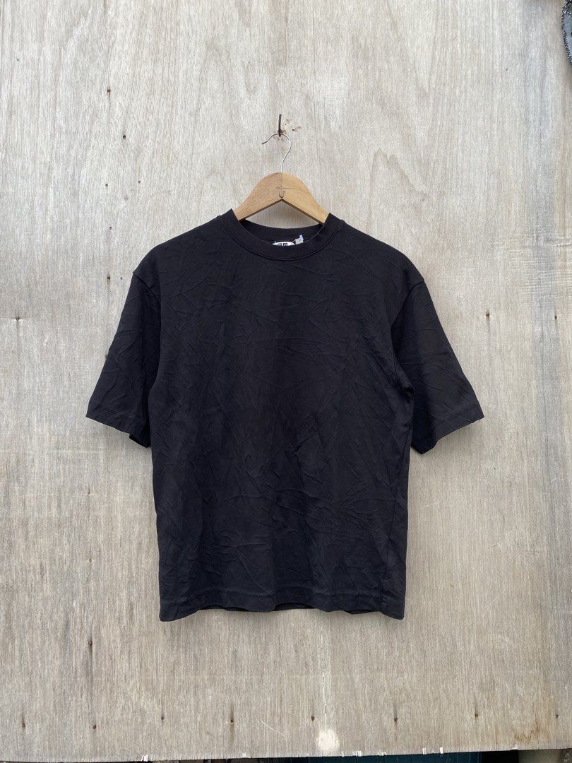 UNIQLO AIRISM (Category: Tshirts & Polo Shirts ) located in Bantayan. Submitted by resuscitate.ph (Listing ID 1467016989, Image 1). Description: UNIQLO AIRISM SMALL.