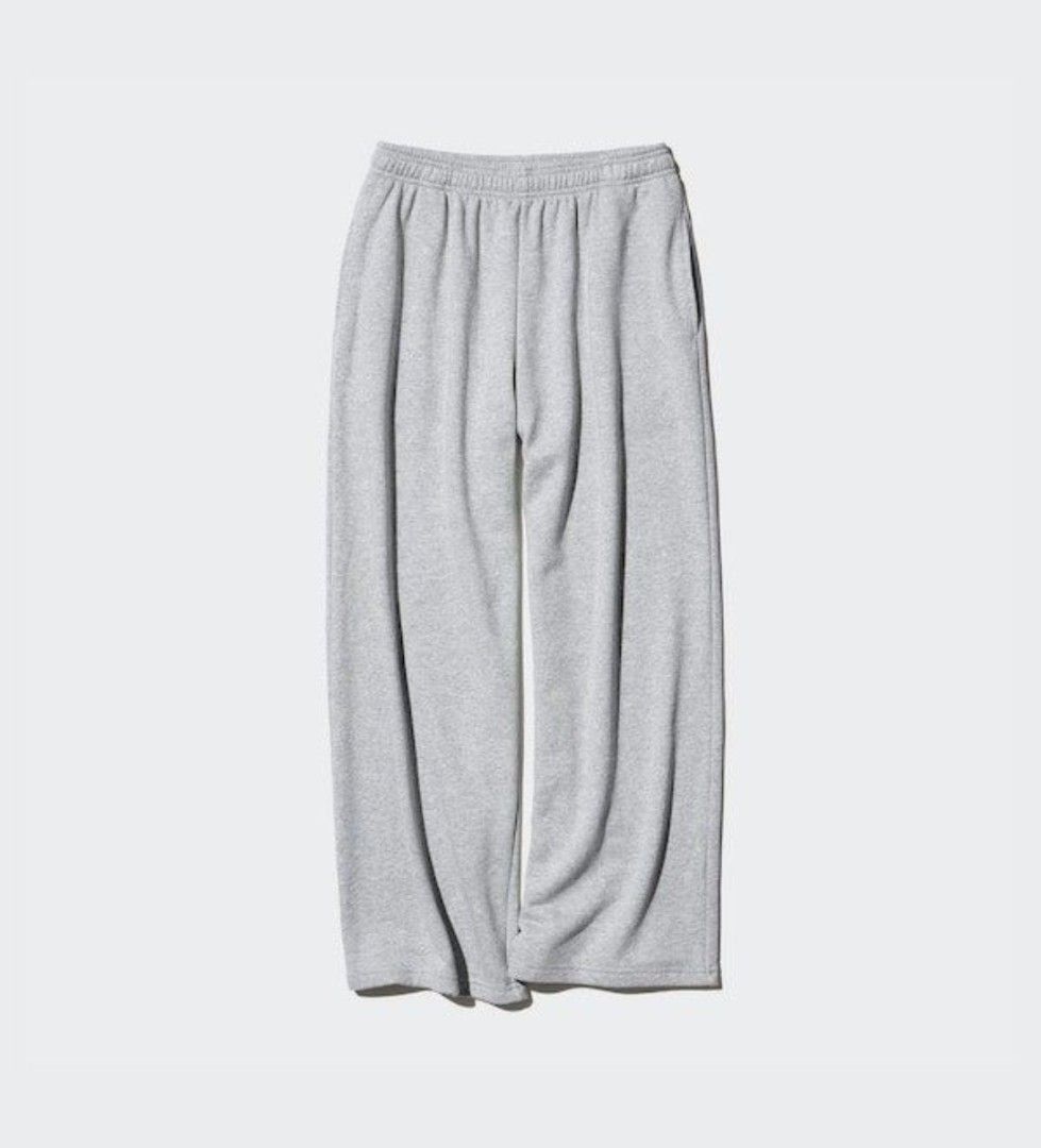 Uniqlo C Sweat Wide Pants (Category: Joggers) located in Angeles City. Submitted by miss_independent01 (Listing ID 1467006013, Image 2). Description: Uniqlo C Sweat Wide Pants Color: Grey Width: 15 (Medium on tag) Length: 38 MOP: Gcash ✅ Mine Now, Pay Now ✅ First to Pay, Gets the Item 📍 PAMPANGA Courier: JnT 🚚🚚 PM 💌.
