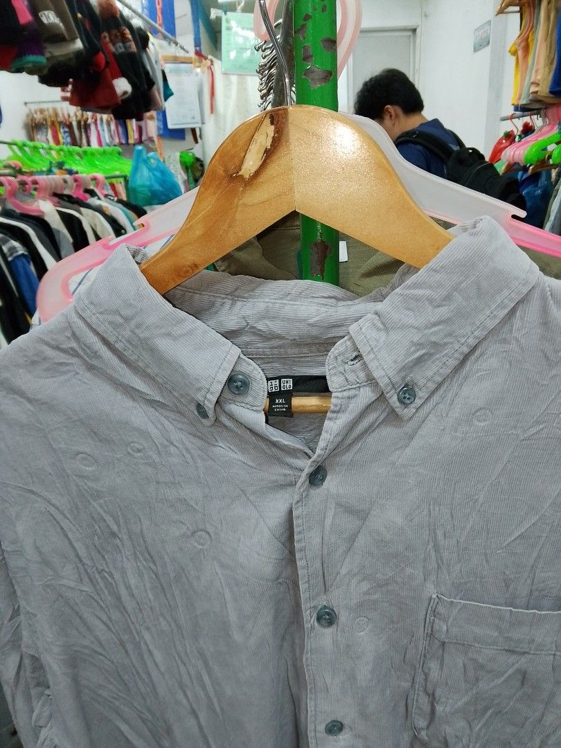 Uniqlo Flannel Longsleeve (Category: Longsleeves) located in Naga. Submitted by choythrift (Listing ID 1467102633, Image 2). Description: Uniqlo Flannel Long sleeve Condition: 9/10 Color rate: 9/10 Plus shipping fee J and t, flash express / drop off Urban Chicc Location: Naga City, Bicol📍 📩.