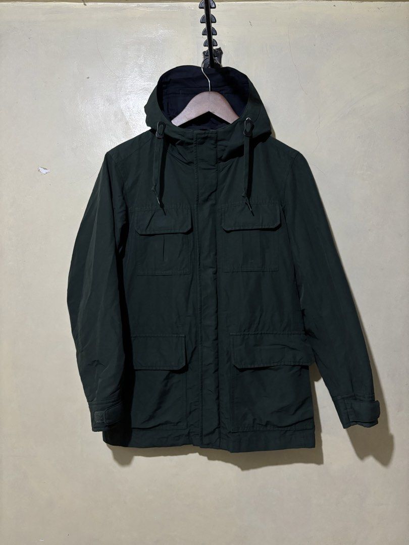 Uniqlo utility parka (Category: Coats, Jackets and Outerwear) located in Taguig. Submitted by dcltrng. (Listing ID 1467049475, Image 1). Description: - Brand: Uniqlo Size small Width 21 Length 28 Can pass as brand new No issue.