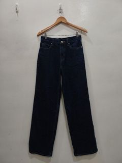 (Category: ) located in . Submitted by thriftpurveyor (Listing ID 1467012197, Image 1). Description: .