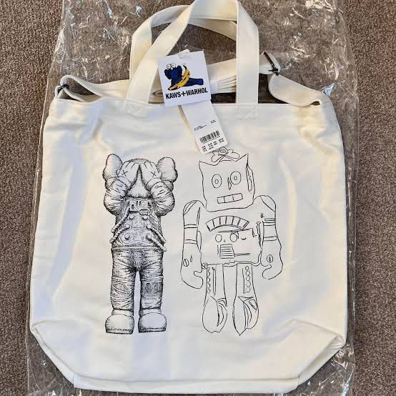 Uniqlo x Kaws+Warhol (Category: Tote Bags) located in Bulacan. Submitted by itsmebrig (Listing ID 1467052492, Image 1). Description: Brand new nag never been used. DM!! .