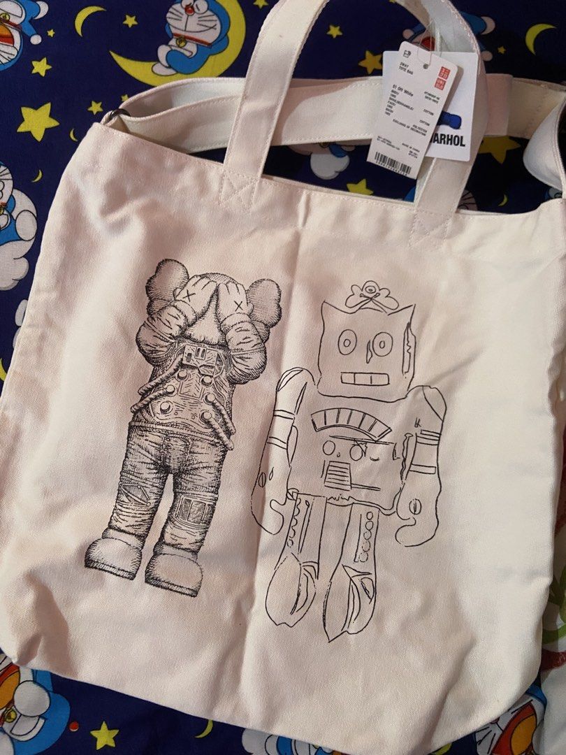Uniqlo x Kaws+Warhol (Category: Tote Bags) located in Bulacan. Submitted by itsmebrig (Listing ID 1467052492, Image 2). Description: Brand new nag never been used. DM!! .