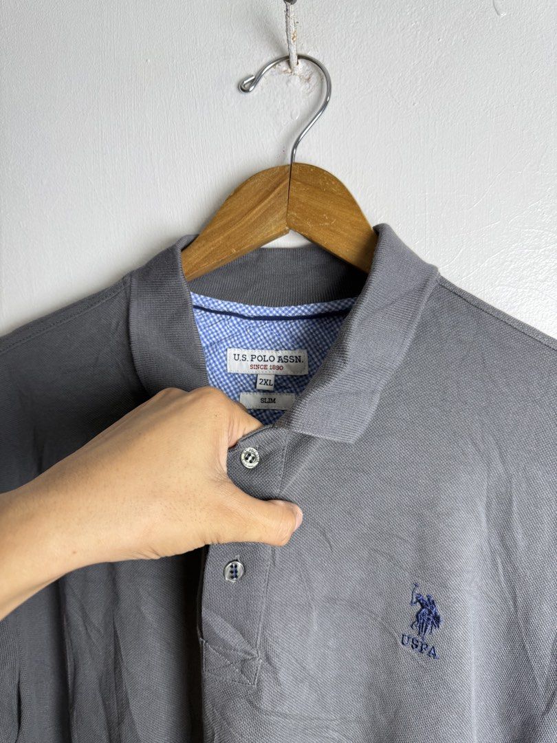 US POLO ASSASIN POLO GREY (Category: Tshirts & Polo Shirts ) located in Daraga. Submitted by mirandillaadrian (Listing ID 1467123996, Image 2). Description: Authentic No issue 24x27 10/10 Can fit large to xl.