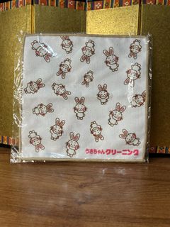 (Category: ) located in . Submitted by lunashop14 (Listing ID 1467164205, Image 1). Description: .