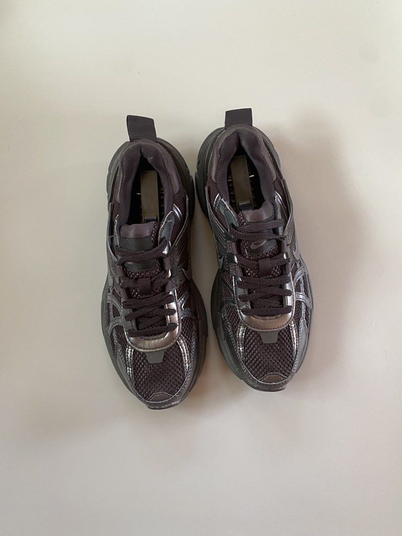 V2k (Category: Shoe inserts) located in Butuan. Submitted by thriftsnyy (Listing ID 1467089993, Image 3). Description: .