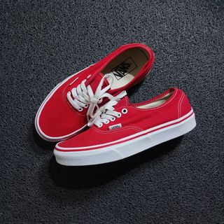 (Category: ) located in . Submitted by sapatos_series (Listing ID 1467154012, Image 1). Description: .