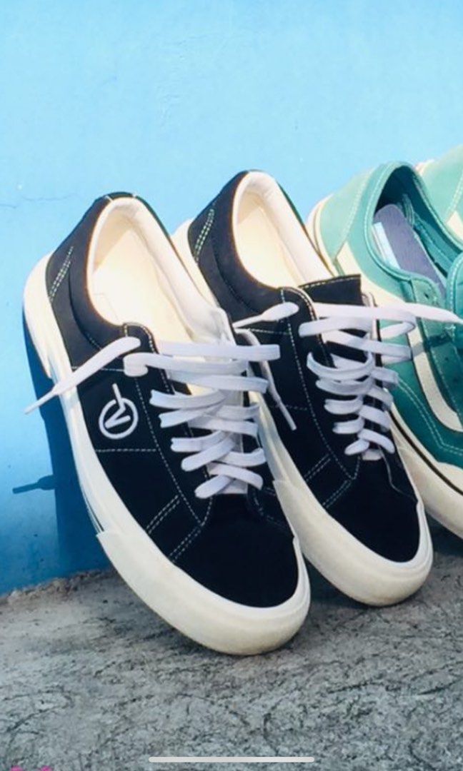 vans vault (Category: Shoe inserts & accessories) located in Bacoor. Submitted by nicole1738 (Listing ID 1467070354, Image 1). Description: size 40 / without box.