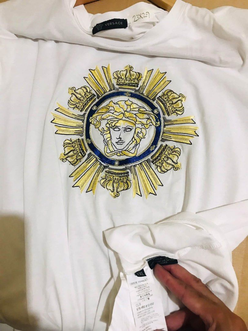 versace brand shirt🔥 (Category: Luxury Apparel) located in Tanay. Submitted by drthriftthree (Listing ID 1467033538, Image 1). Description: excellent condition!.