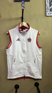 (Kategori: ) berada di . Dikirim oleh raincithrift. (ID iklan 1467060117, Gambar 1). Deskripsi: .