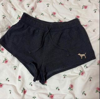 (Category: ) located in . Submitted by strawberrieees (Listing ID 1467048964, Image 1). Description: .