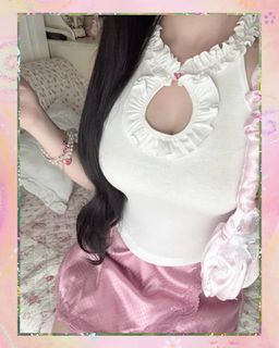 (Category: ) located in . Submitted by emmalalaaa13 (Listing ID 1466978700, Image 1). Description: .