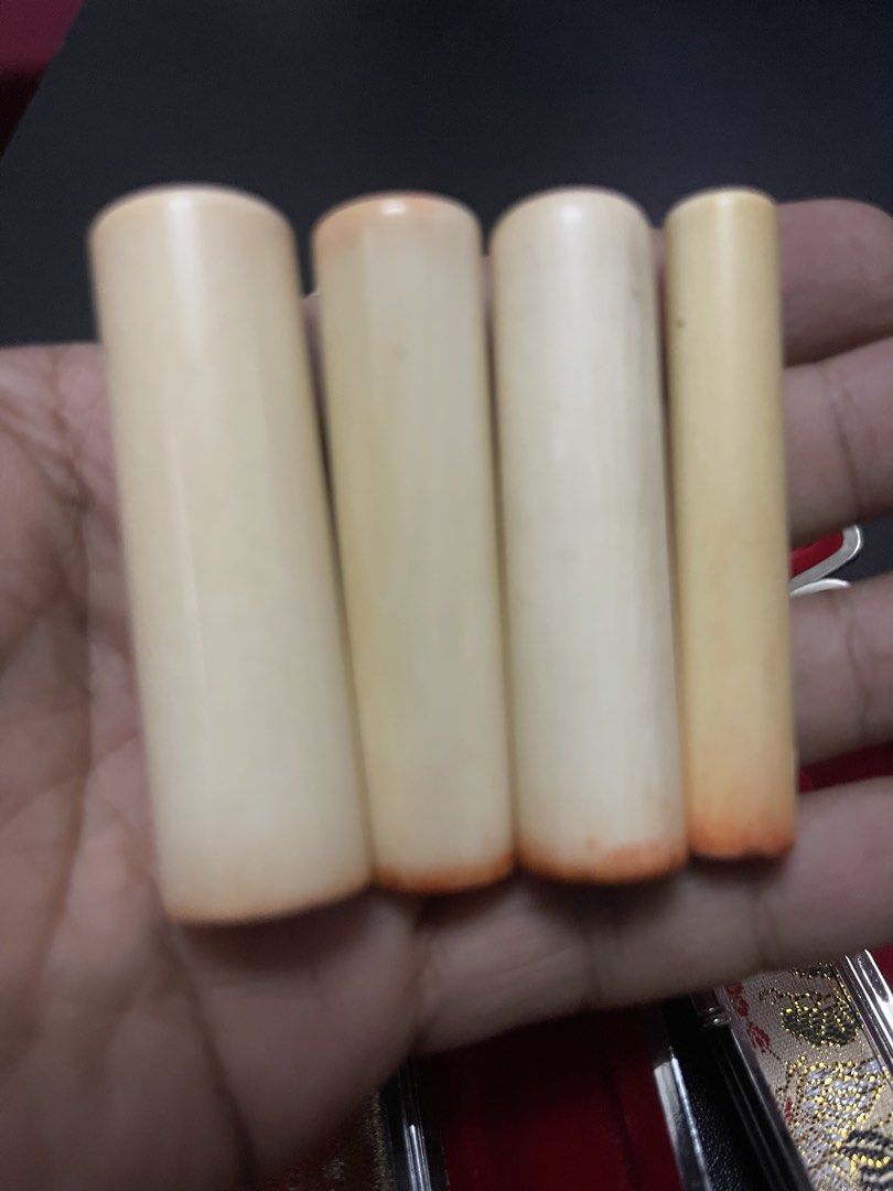 Vinage Ivory Hanko Stamps (Category: Vintage Collectibles) located in Pasig City. Submitted by carls_vintages (Listing ID 1467090311, Image 2). Description: .