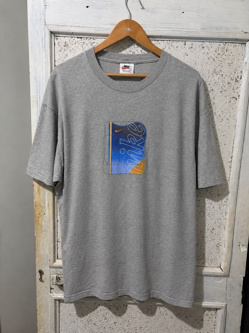 Vintage 90s Nike Abstract (Category: Tshirts & Polo Shirts ) located in Caloocan City. Submitted by blackrainxd (Listing ID 1467123074, Image 1). Description: Excellent Condition Size L on tag Width - 23 Length- 31 Color rate - 9/10 or better Minimal hairlines, washable stains, check last pic 1000 shipped Tuguegarao City, Cagayan 📍.