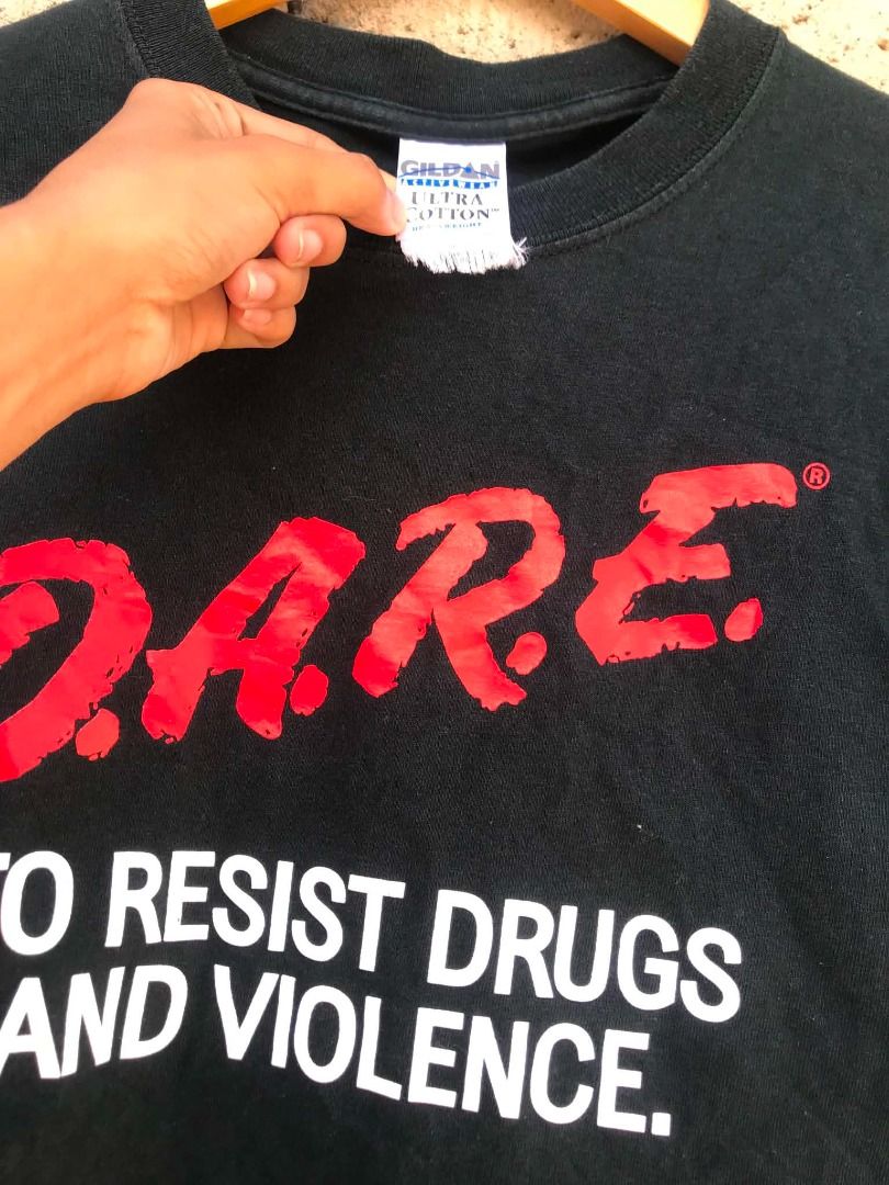 Vintage D.A.R.E (Category: Tshirts & Polo Shirts ) located in San Jose. Submitted by thriftthe19th (Listing ID 1467155678, Image 2). Description: M.