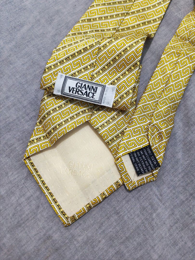 vintage gianni versace necktie (Category: Ties) located in Baguio. Submitted by used_clothing2600 (Listing ID 1467093967, Image 2). Description: Vintage gianni versace necktie verygood condition P 600.