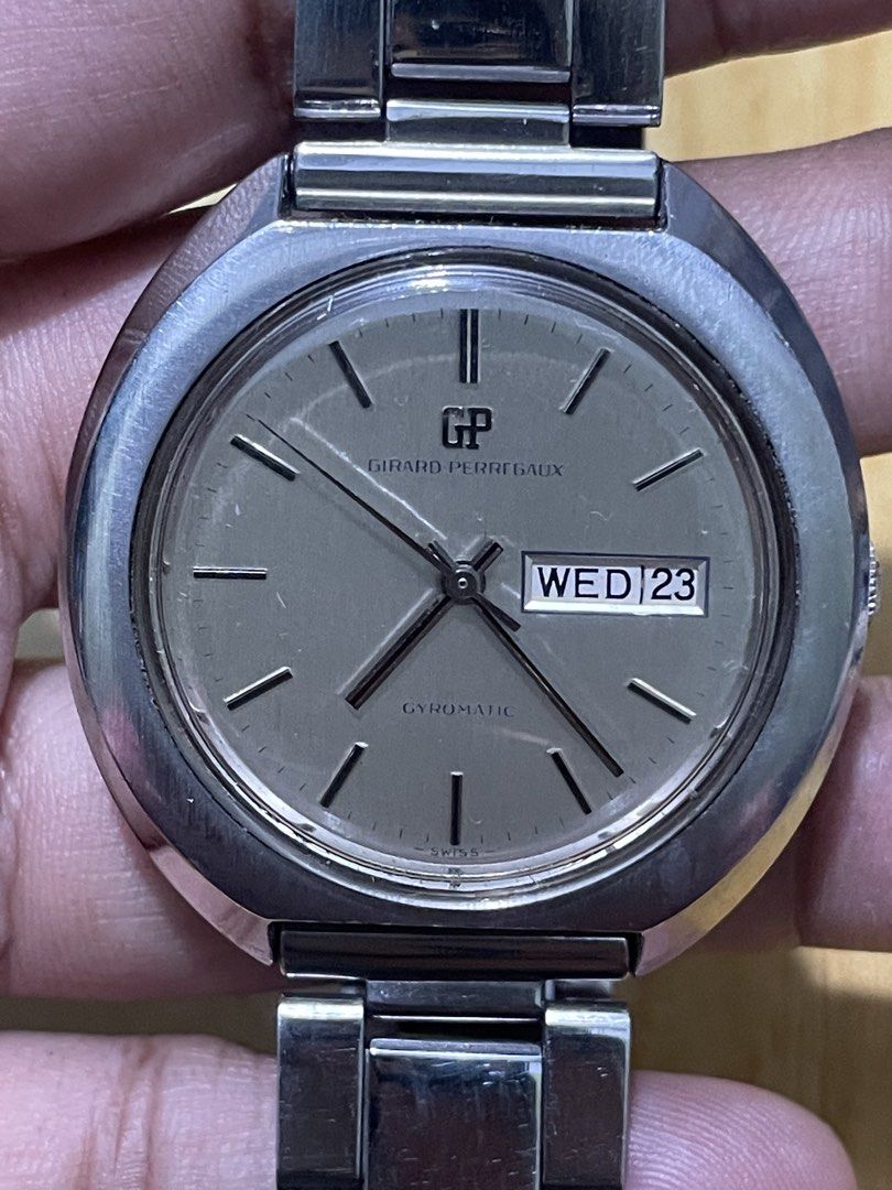 Vintage Girard Perragaux (Category: Men's Watches) located in Taguig. Submitted by tester1x (Listing ID 1467075811, Image 2). Description: Vintage Girard Perragaux Swiss Made Gyromatic Day/Date Silver Dial All Stainless Steel Case 39mm GP Stainless Steel Bracelet 7inch wrist plus size .
