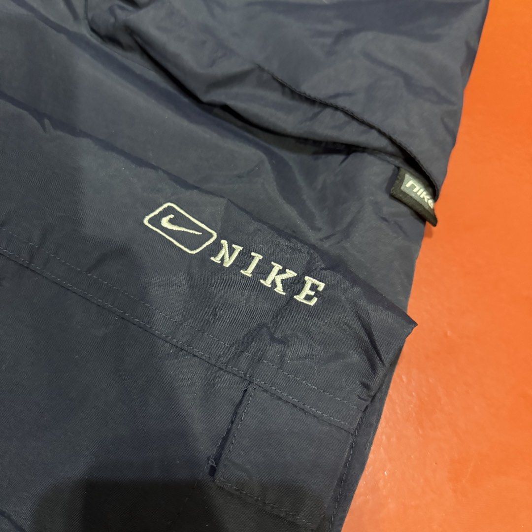 VINTAGE NIKE PARACHUTE UTILITY PANTS (Category: Headphones & Headsets) located in Pasig City. Submitted by buzzthrifty (Listing ID 1467002341, Image 3). Description: SIZE 30-34WAIST 38"LENGTH 10"HEM EXCELLENT CONDITION .