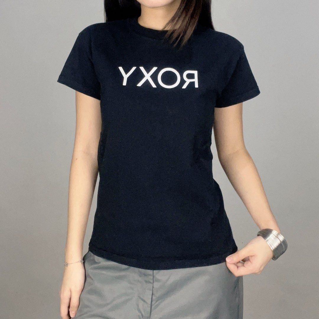 vintage roxy baby tee (Category: Shirts) located in Manila. Submitted by pabili.ph (Listing ID 1467136909, Image 1). Description: xs to small L21", up to B32".