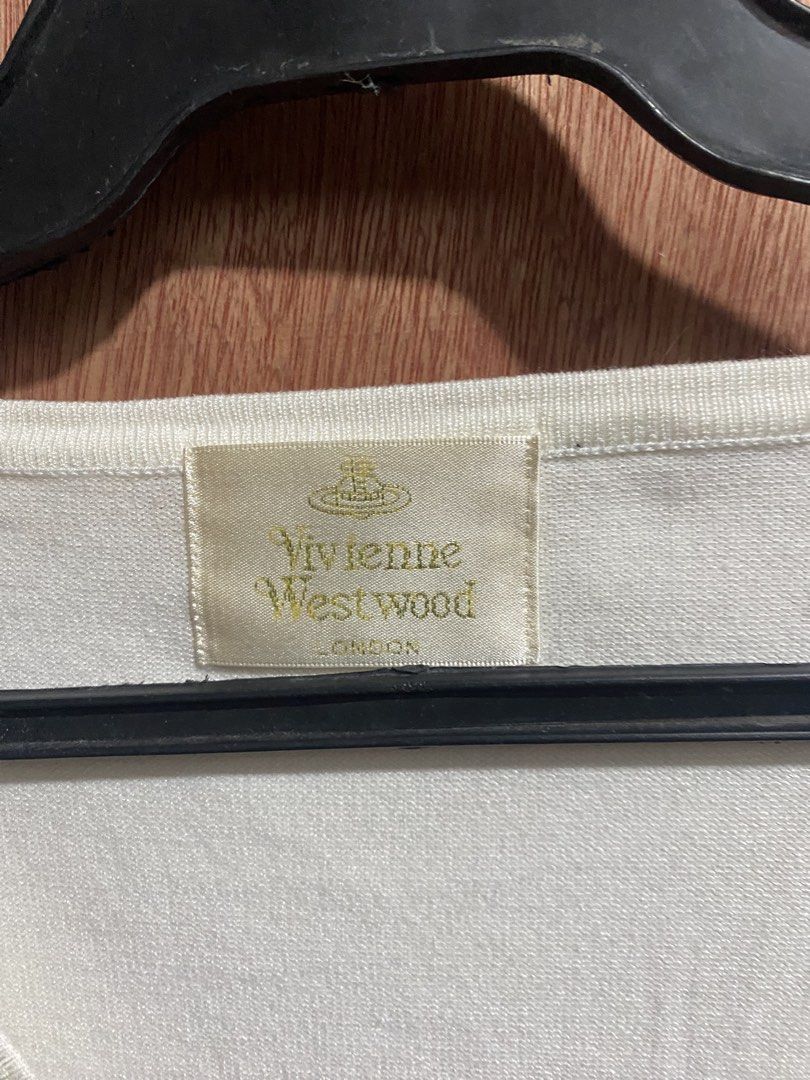 Vivienne Westwood gold tag (Category: Blouses) located in Manila. Submitted by elthrift26 (Listing ID 1466986898, Image 3). Description: Vivienne Westwood small to med excellent condition .