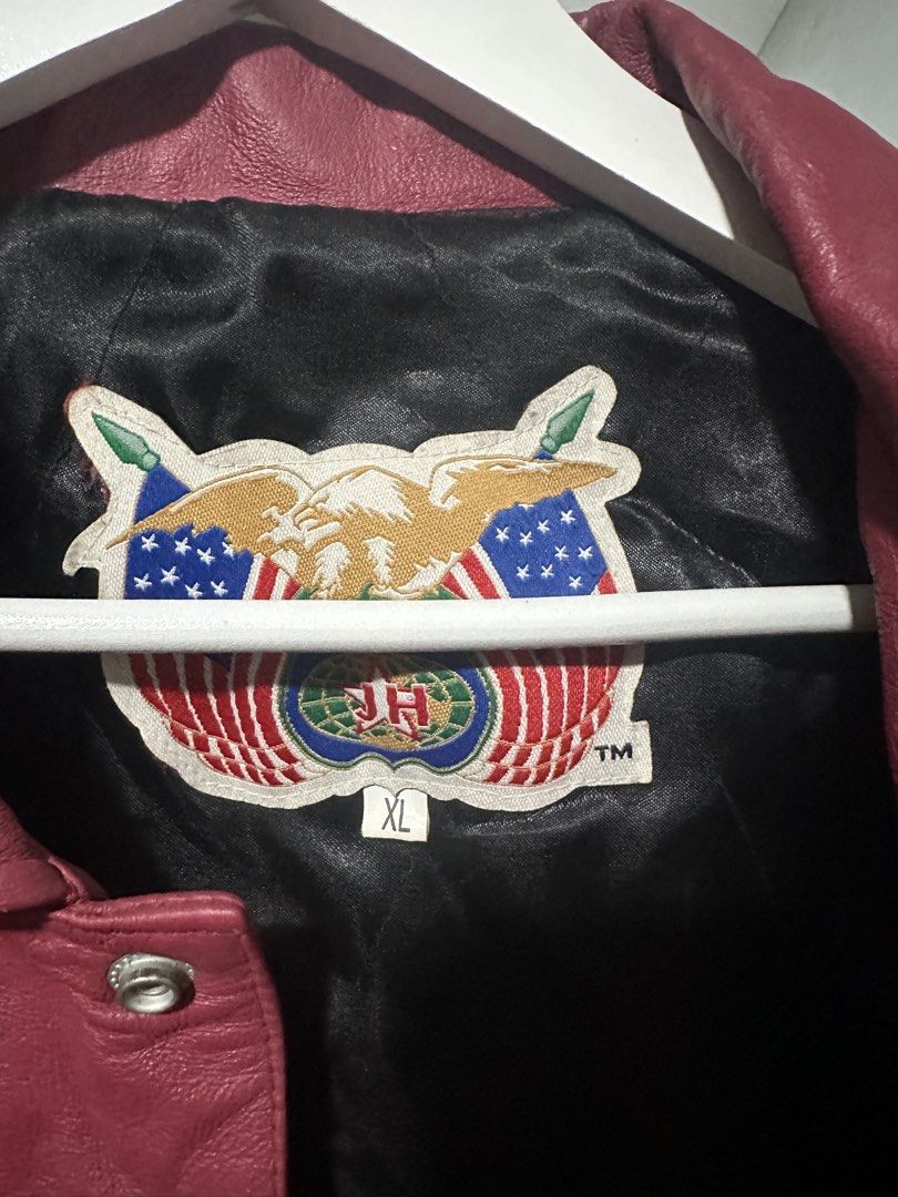 Vtg redskins leather jeff hamilton (Category: Coats, Jackets and Outerwear) located in Manila. Submitted by choooooochoooo (Listing ID 1466992997, Image 2). Description: .