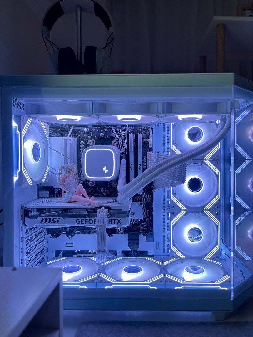 WHITE PC RYZEN 5 5600 • RTX 4060 • 32GB RAM • 1TB NVMe (Category: Desktops) located in Manila. Submitted by peachpeachee (Listing ID 1467008508, Image 3). Description: ✅ SYSTEM UNIT ONLY ⬇️ SPECS CPU AMD Ryzen 5 5600 — 6-Core / 12-Thread Motherboard ASRock B550M WiFi SE — AM4, DDR4, Wi-Fi + Bluetooth RAM / Memory XPG Spectrix D50 RGB — 32GB (2×16GB) DDR4-3600 Storage / SSD Kingston NV3 — 1TB NVMe PCIe 4.0 GPU / Graphics Card MSI GeForce RTX 4060 