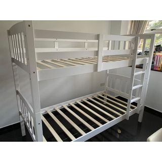 (Category: ) located in . Submitted by furnituresalestore (Listing ID 1467136334, Image 1). Description: .
