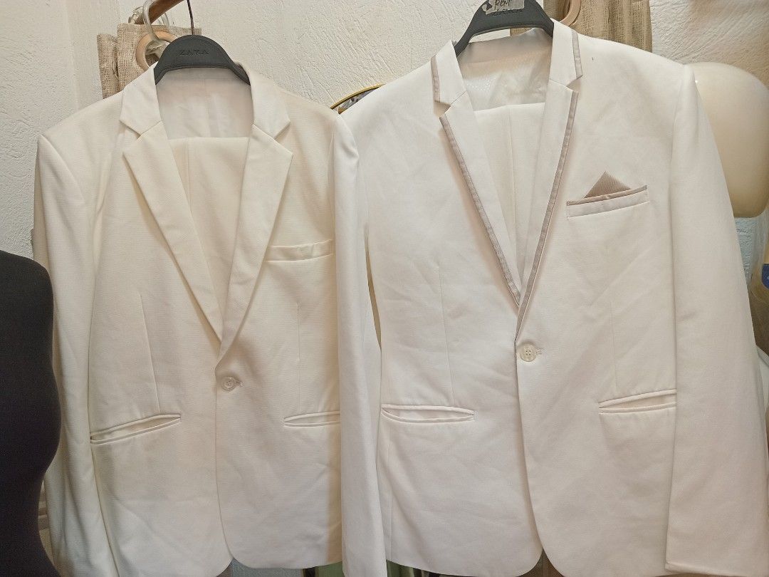 White Suit Set Blazer and Pants (Category: Coats, Jackets and Outerwear) located in Dasmarinas. Submitted by sagalagown66473 (Listing ID 1467005890, Image 1). Description: suit set for sale 1,100 each blazer with pants adjustable pants premium fabric fits Medium to large.