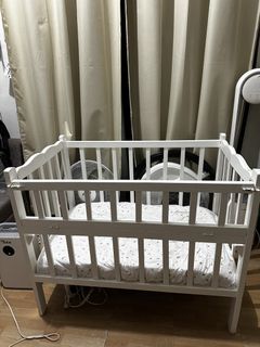 (Category: ) located in . Submitted by niftyshopper017 (Listing ID 1467106293, Image 1). Description: .