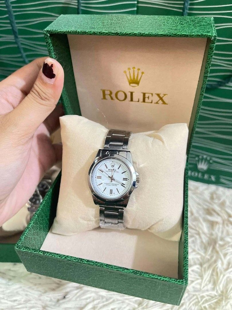 WHOLESALE R0LEX (Category: Luxury Watches) located in Manila. Submitted by _bylodia (Listing ID 1467158299, Image 3). Description: •Rolex 2000 for 5pcs 400 each min. 10pcs 450 each min. 20pcs Complete set (hard box & paper bag).