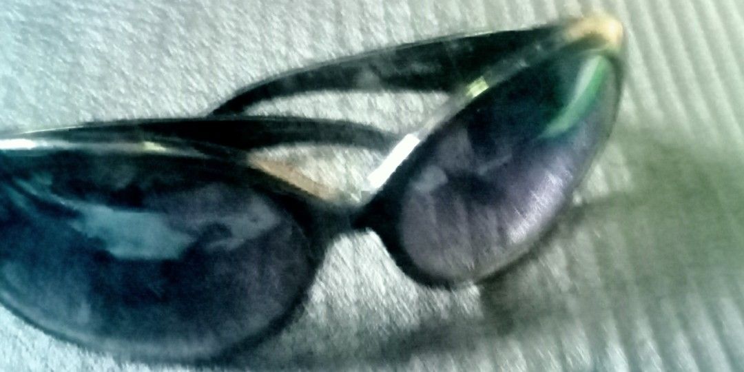 Wide glasses unisex (Category: Everything Else Others) located in Paranaque City. Submitted by dimaguilaa94969 (Listing ID 1467052015, Image 2). Description: pm if int.