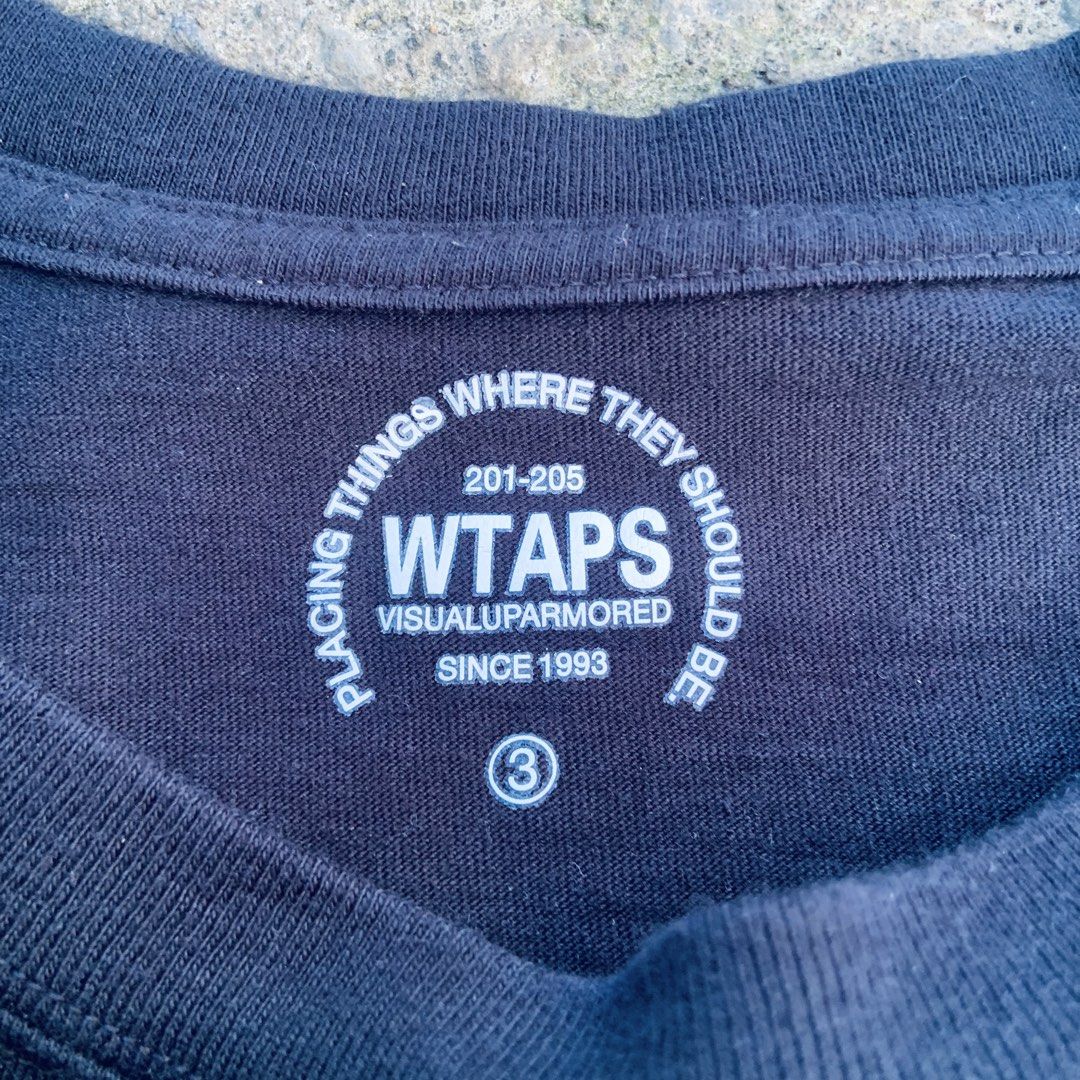 WTAPS Crossbone Black T-shirt Size 3 (Category: Tshirts & Polo Shirts ) located in Tabaco. Submitted by bayhust (Listing ID 1467005080, Image 3). Description: 20x28 as new sana 9.9/10 color rate repaired pinhole - Brand: WTAPS - Style: Black t-shirt from the Visual Uparmored collection - Size: 3 (Large equivalent) - Design: Large crossbone print on the back with small text branding on the front - Details: Inner tag includes size 3 and spec 201-20