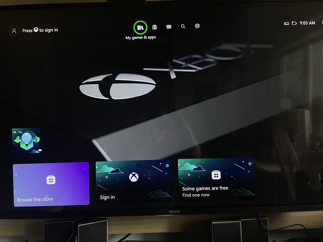 Xbox One 500GB (Category: Xbox) located in Mandaluyong City. Submitted by just.dimitrius (Listing ID 1466982018, Image 2). Description: No issues Includes: Unit 1 wired controller Power supply 1 game via Lalamove or J&T Payment first policy 📍Mandaluyong.