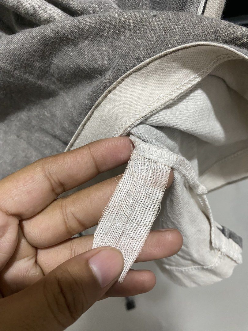 Y2k (Category: Others Tops) located in Manila. Submitted by vizcarrach03925 (Listing ID 1467124659, Image 3). Description: .