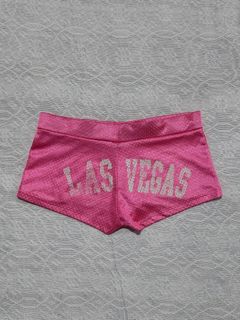(Category: ) located in . Submitted by kiksy.closet (Listing ID 1467134793, Image 1). Description: .