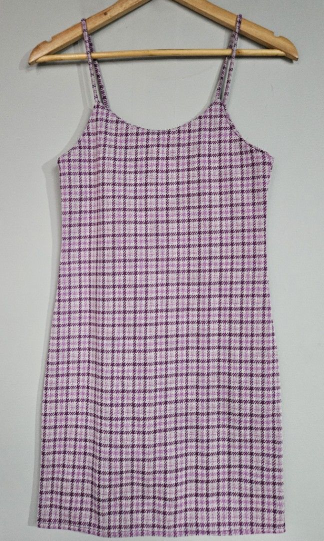 Y2K Plaid Houndstooth Purple Mini Dress (Category: Dresses) located in Quezon City. Submitted by preppyraven (Listing ID 1467053352, Image 2). Description: Super cute, preloved purple plaid houndstooth mini dress. Condition: Preloved, excellent condition. Well taken care of. Size: Small ( Sightly stretchy lang siya ). Color: Pastel Purple / Lilac / Gray. Reason for Selling (RFS): Decluttering / closet cleanout. #Y2KPH #GenZ #PreppyAesthetic #Mini