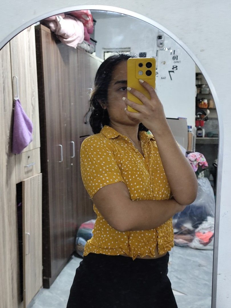 Yellow Polka Dot Short Sleeve Button Up Blouse (Category: Blouses) located in Cavite. Submitted by zenshub (Listing ID 1467079098, Image 2). Description: Bagay sa summer! :).