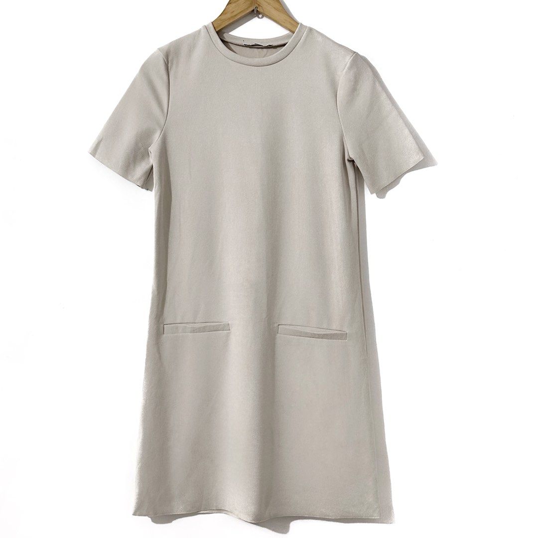 Zara Aline Dress (Category: Dresses) located in Taguig. Submitted by intransitforyou (Listing ID 1467160100, Image 1). Description: Xs on tag Can fit upto M.