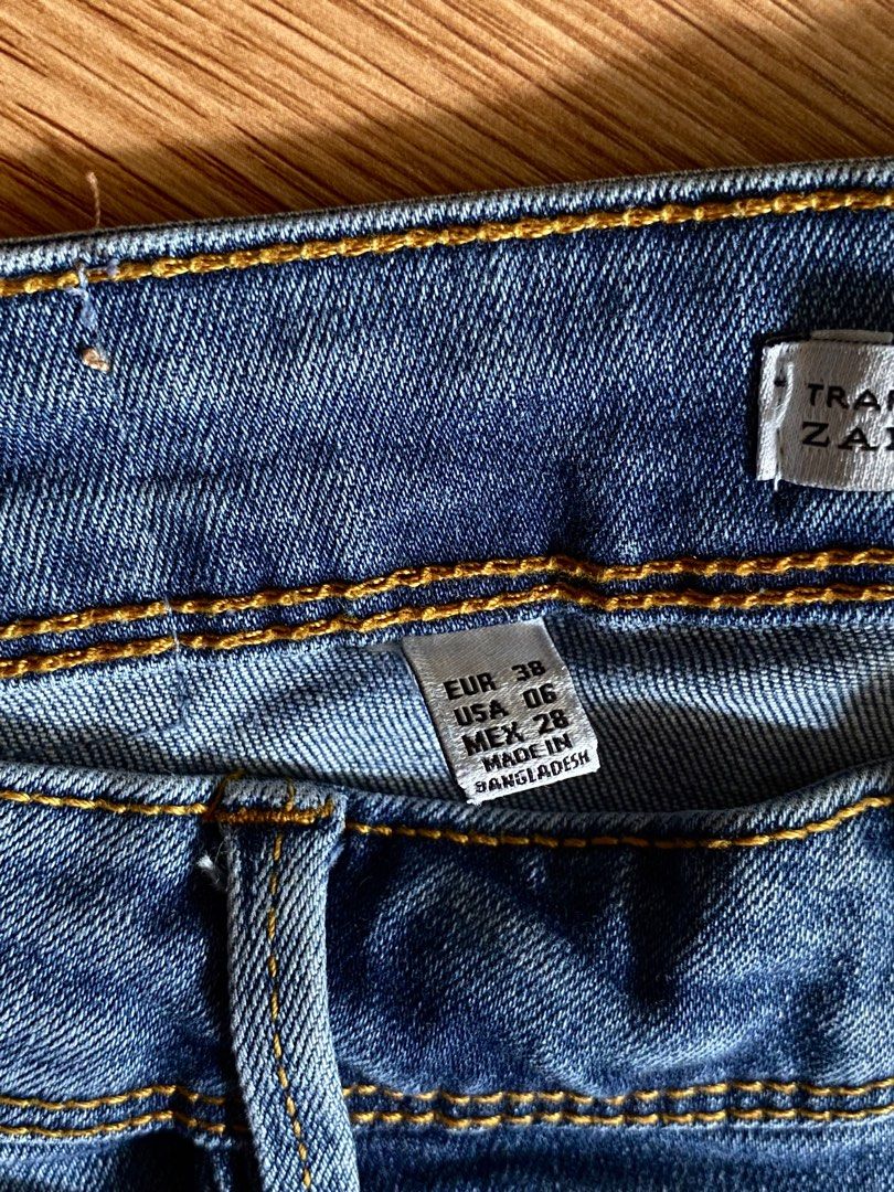 Zara Blue Highwaisted Denim Distressed Short (Category: Shorts) located in Quezon City. Submitted by dcbys (Listing ID 1467123200, Image 3). Description: brand new size 38 on tag fit 28-30 .