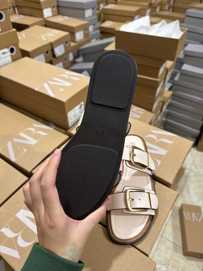 Zara Double Buckle Flat Sandals Cream (Category: Sneakers) located in Manila. Submitted by matteamatteo_mnl (Listing ID 1467156307, Image 3). Description: -with box Available Sizes: 35.36.37.38.39.40 📌 Please check the last image carefully before ordering. Nandun na po lahat ng kailangan tandaan. Mode of Payment (MOP): 💸 GCash, Maya, GoTyme, BDO, RCBC, Landbank Mode of Delivery (MOD): 🛵 Lalamove / GrabExpress for Same-day delivery 🚚 J&T Expre