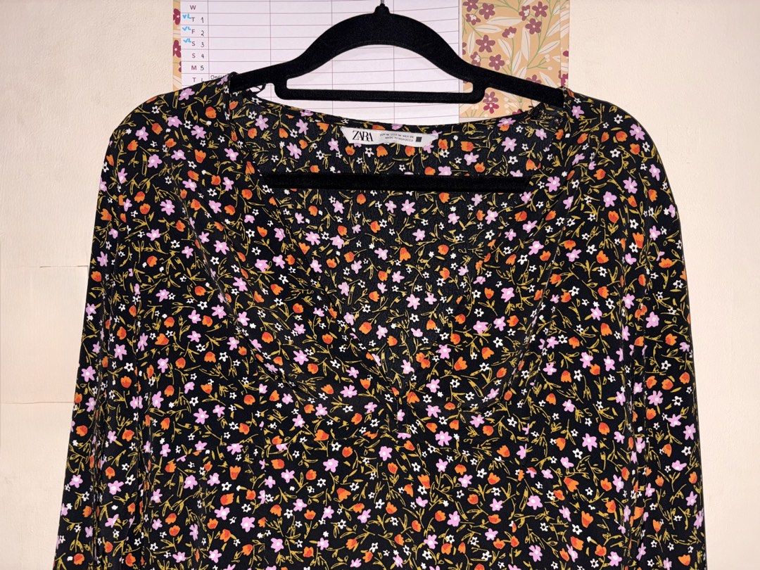 Zara Floral Dress (Category: Dresses) located in Manila. Submitted by bbseen__03 (Listing ID 1467075876, Image 2). Description: .