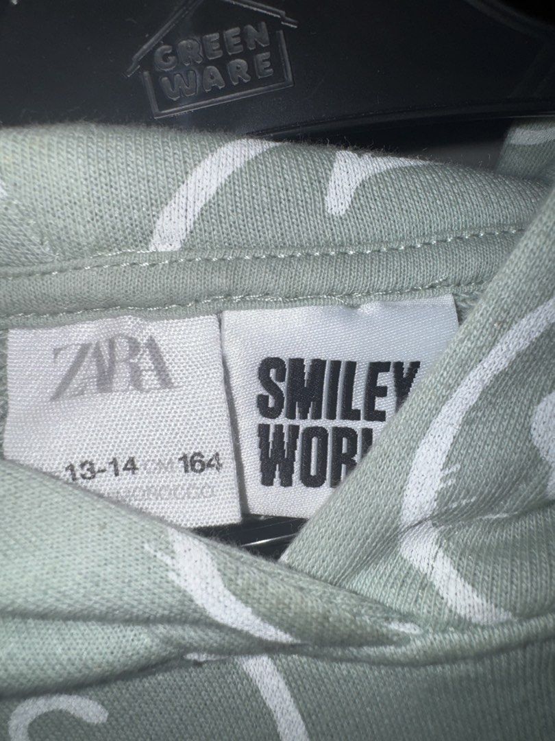 Zara Hoodie Teens (Category: Babies & Kids Fashion) located in Quezon City. Submitted by coolmomma (Listing ID 1467036544, Image 3). Description: Good condition Size 13-14 Length 23 in.