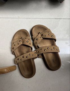 (Category: ) located in . Submitted by thegreatxx (Listing ID 1466998194, Image 1). Description: .