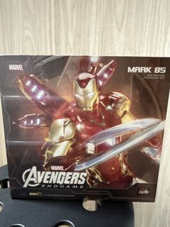 Hot Toys Iron Man Mark Igor + box, Toys & Collectibles, Figurines ...