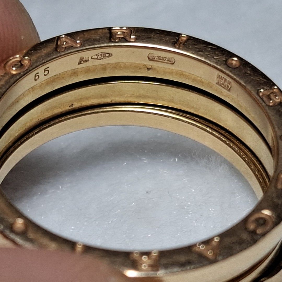 18k Rose Gold Authentic Bvlgari Ring (Category: Rings) located in Manila. Submitted by treasurechest888 (Listing ID 1467184656, Image 3). Description: Preowned 18k rose gold authentic Bulgari Bzero Ring (11.20 grams, size 11). Only 99,500 pesos. Pwede COD or COP ng LBC with 5,000 pesos downpayment..