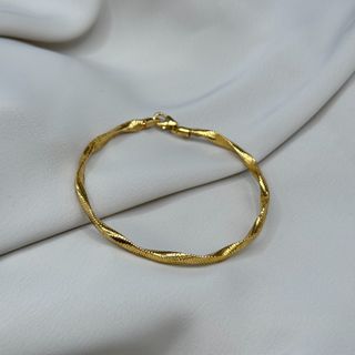 (Category: ) located in . Submitted by allurixjewellery (Listing ID 1467349641, Image 1). Description: .